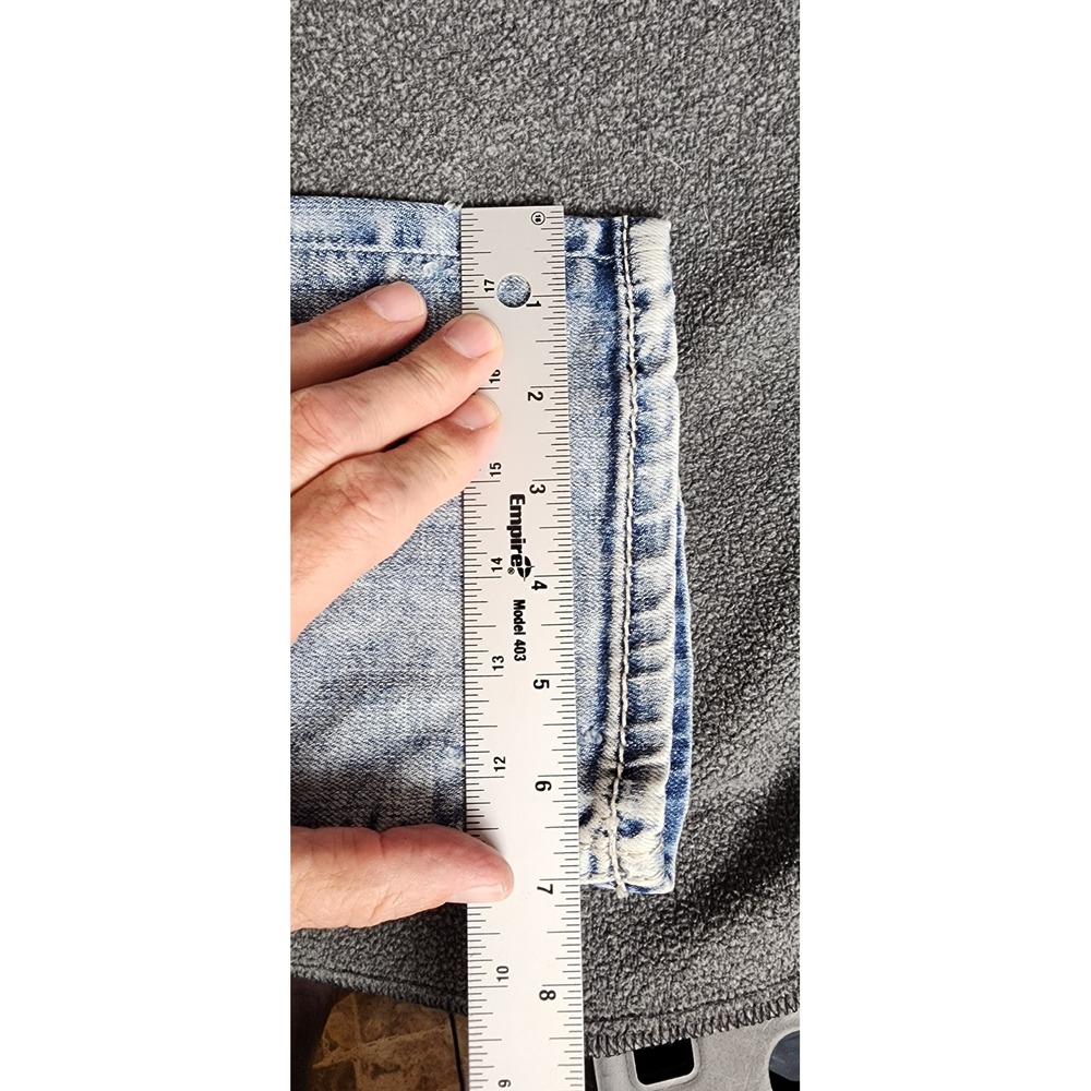 Silver Jeans Co Suki Mid Capri W30 L22.5 Light Wash Distressed Super Stretch - Picture 9 of 14
